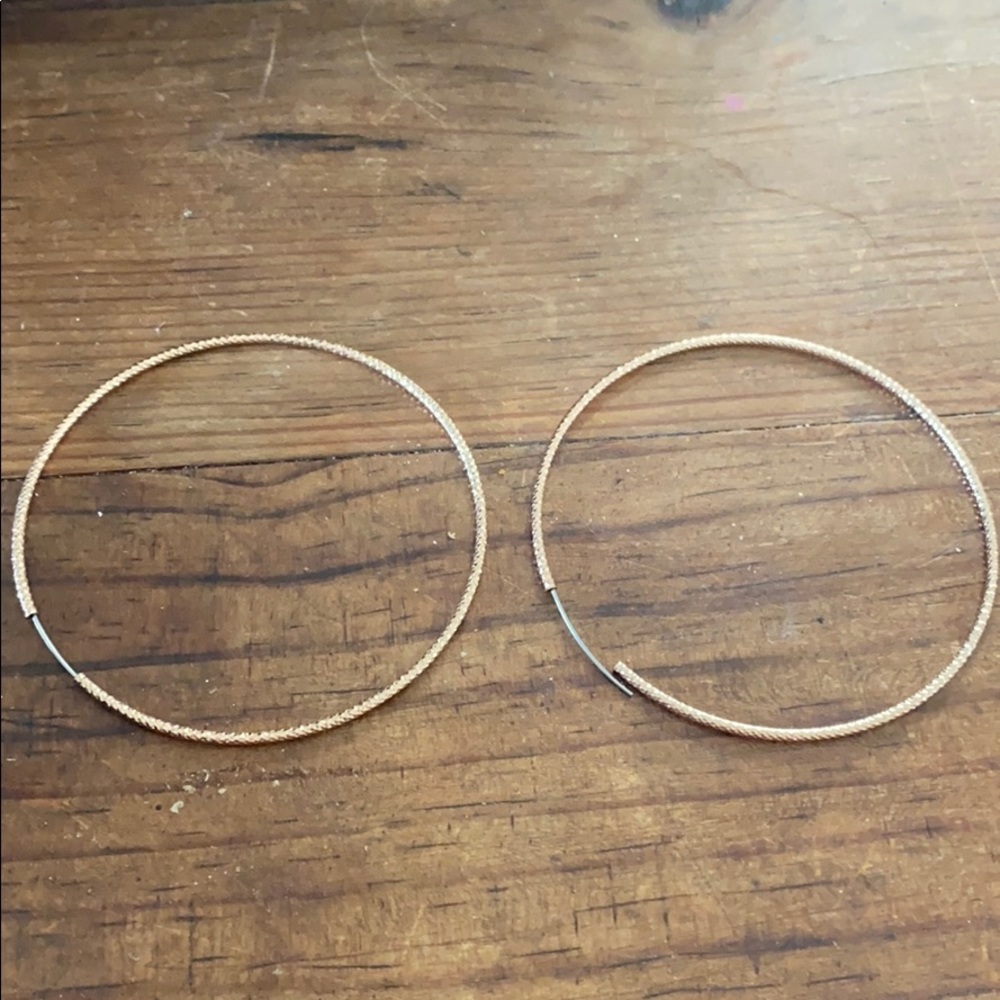 Earrings - Picture 2 of 3